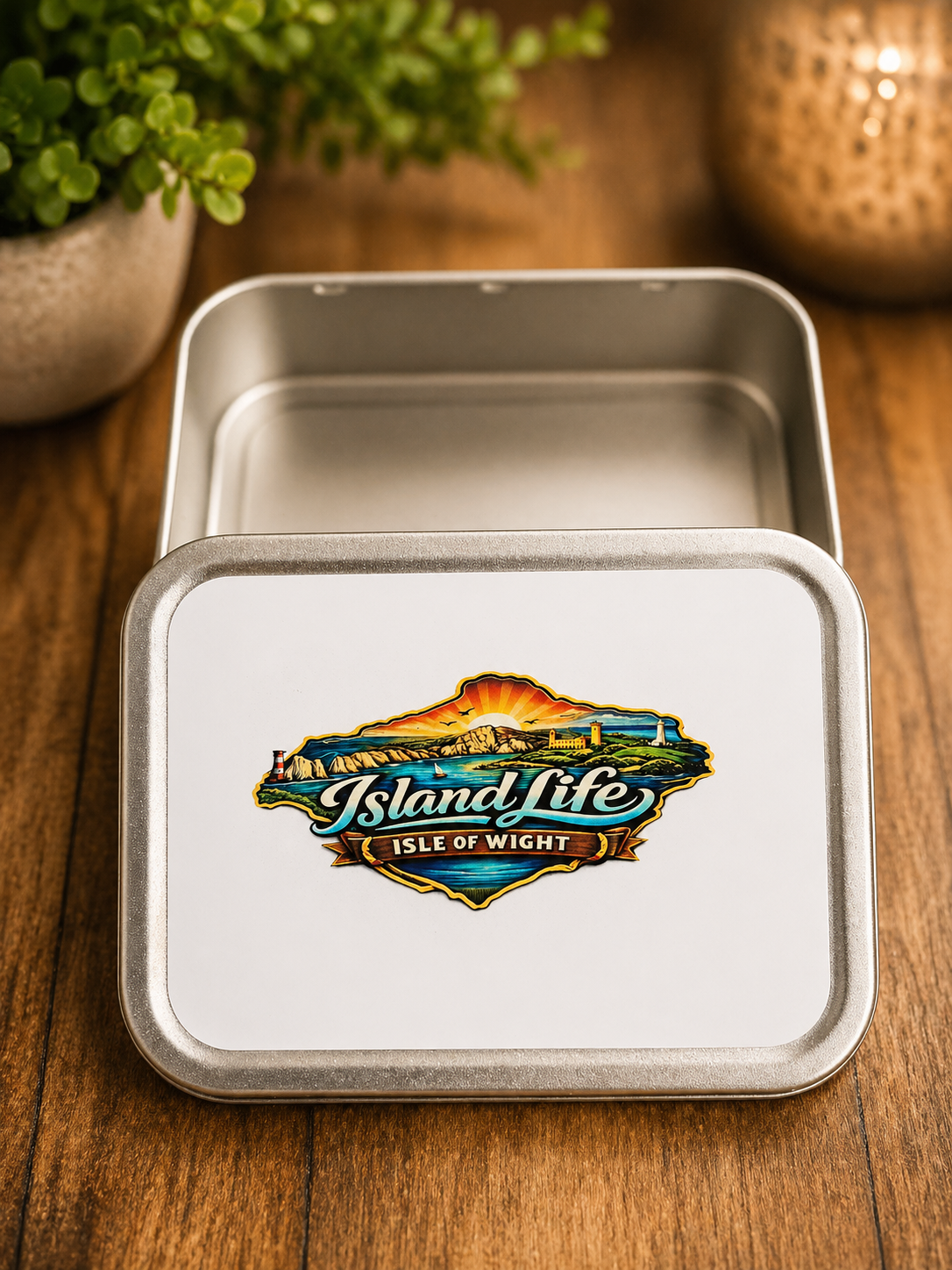 Small tin