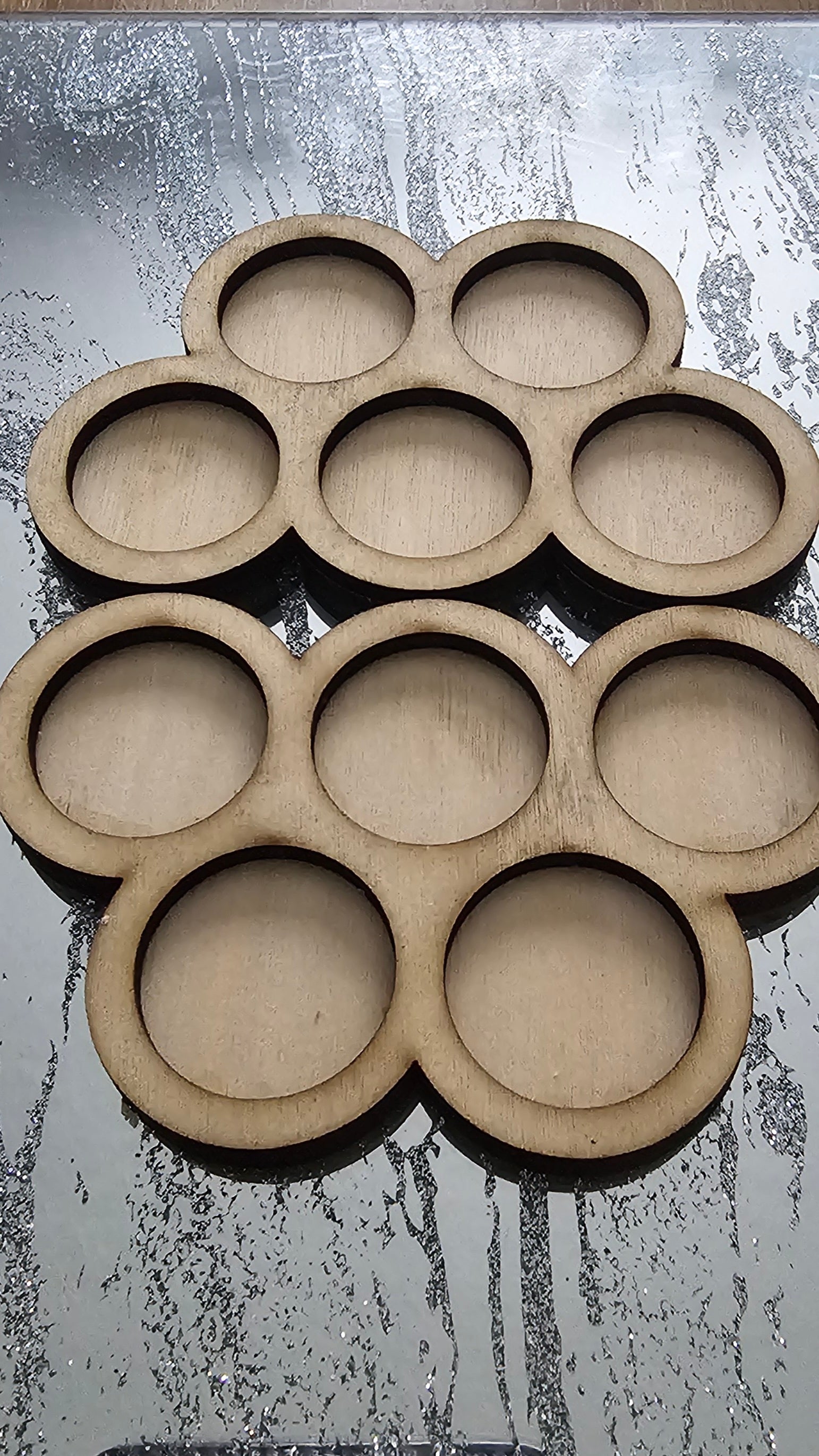 Movement trays designed for 25mm round bases, war gaming tabletop games, figure holder.