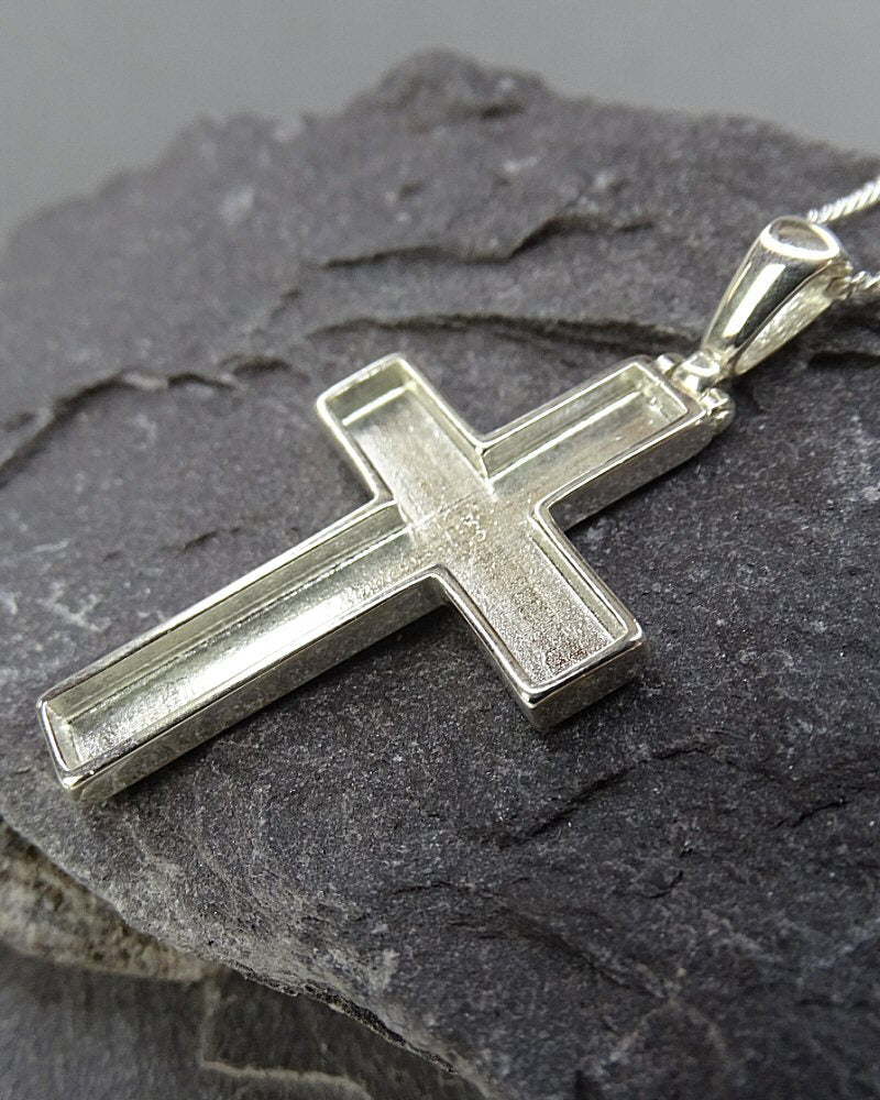 Beautiful silver 925 cross pendant for cremation ashes or hair 🤍