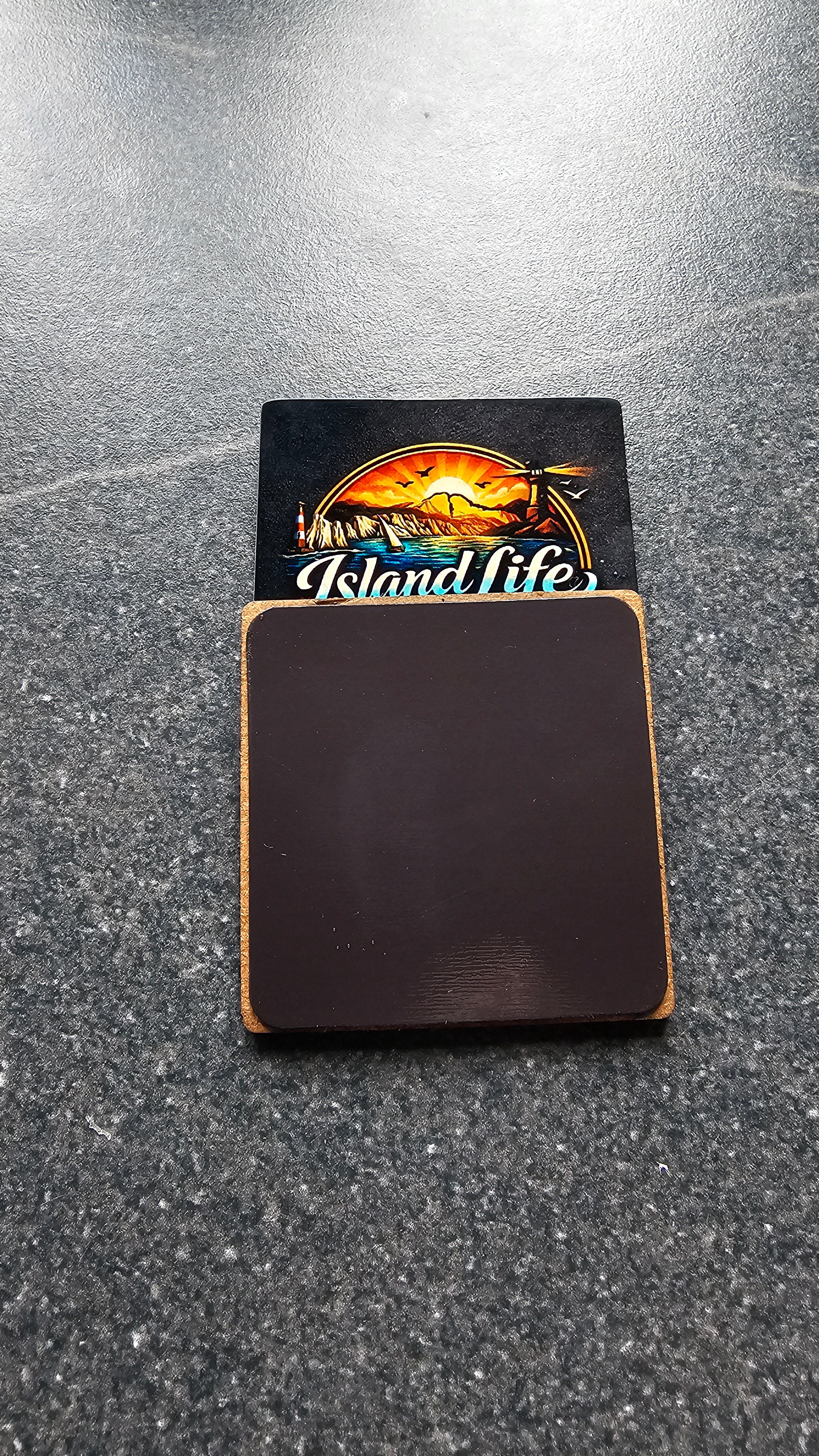 Island life magnet