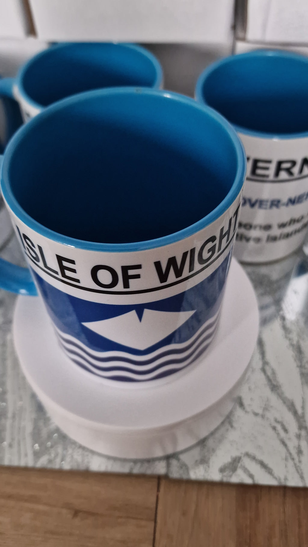 Isle of Wight gurt mug.