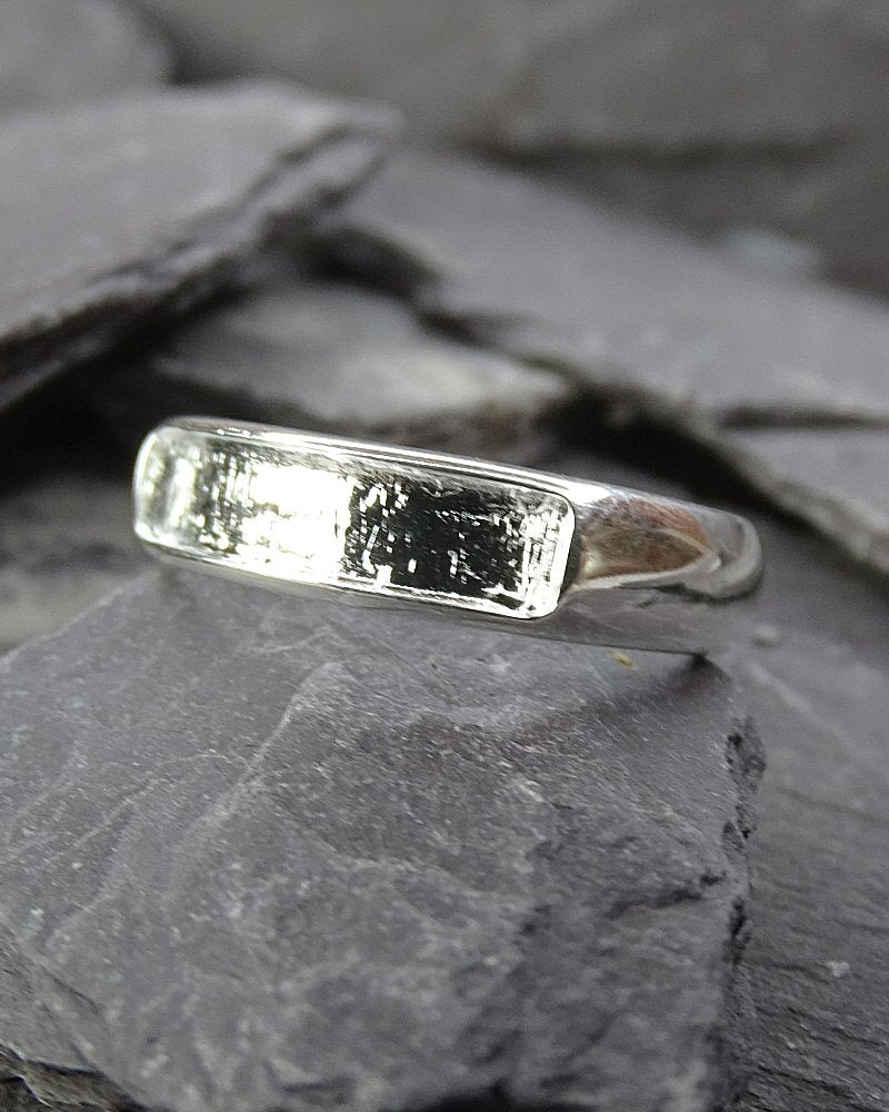 Gents channel ring